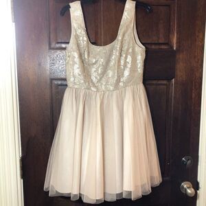 Aidan Mattox Sequin HOCO empire sparkly glam Fit and Flare soft flowy fem dress